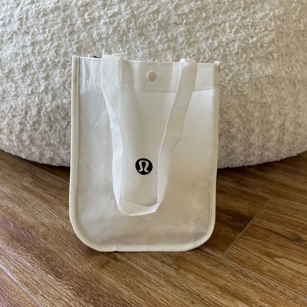 NEW Lululemon White and Black Bag Small Reusable Shopping Tote Bag Snap Button